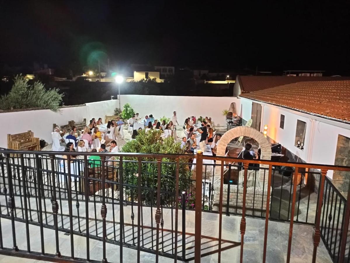 Complejo Rural Rincon Del Paraiso Valencia del Mombuey Ngoại thất bức ảnh