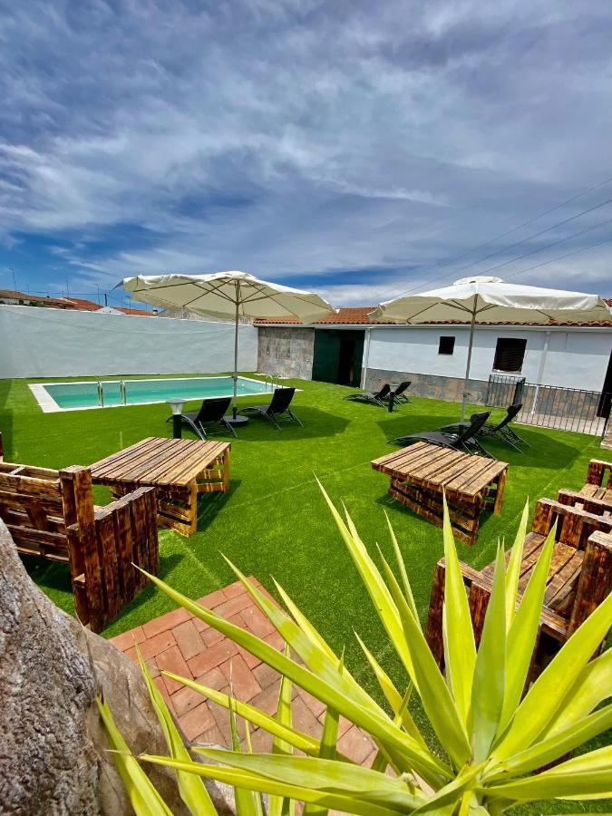 Complejo Rural Rincon Del Paraiso Valencia del Mombuey Ngoại thất bức ảnh